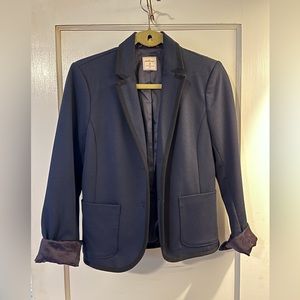 GAP The Academy blazer in navy blue; women’s size 2; excellent condition